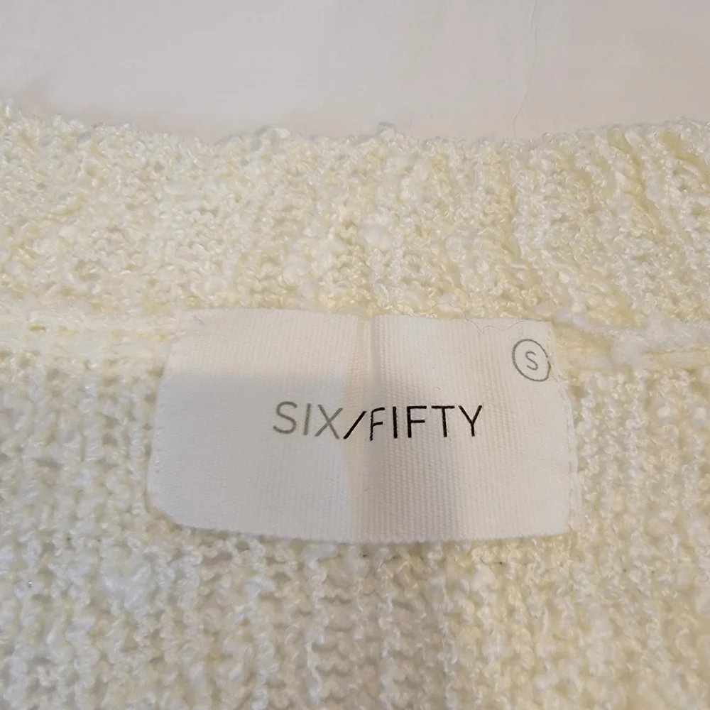 Six/Fifty Crochet Fringe Top [ivory] Size Small NWT!
